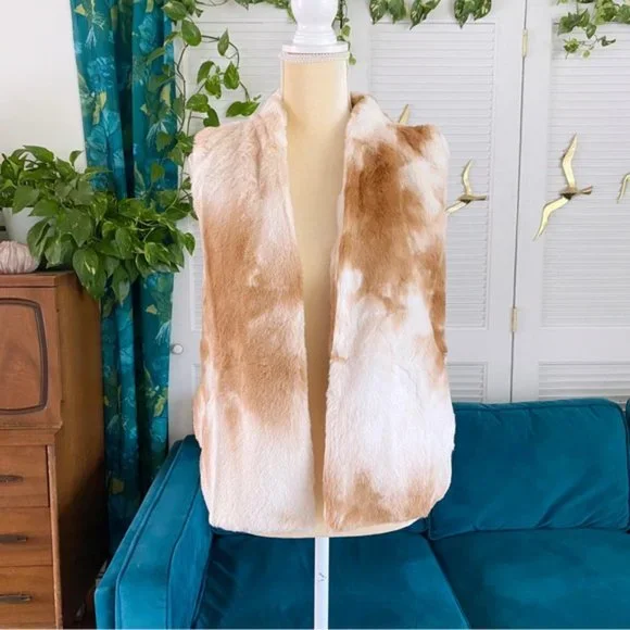 EntroCow Print Fuzzy Layering Vest With Pockets Camel Tan Cream New Small